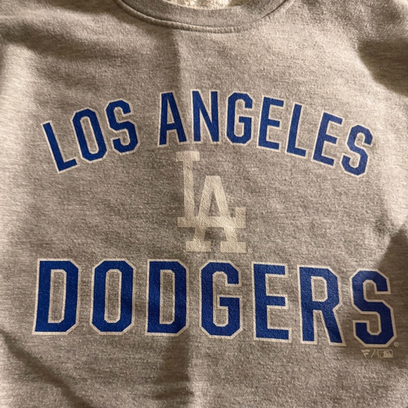 ⚾ Los Angeles Dodgers Crewneck Sweatshirt – Gray – Size M (Men’s) - Picture 3 of 4